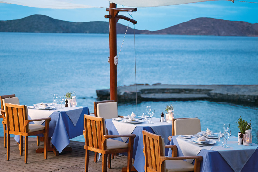 The Yacht Club - Βραβεία Ελληνικής Κουζίνας