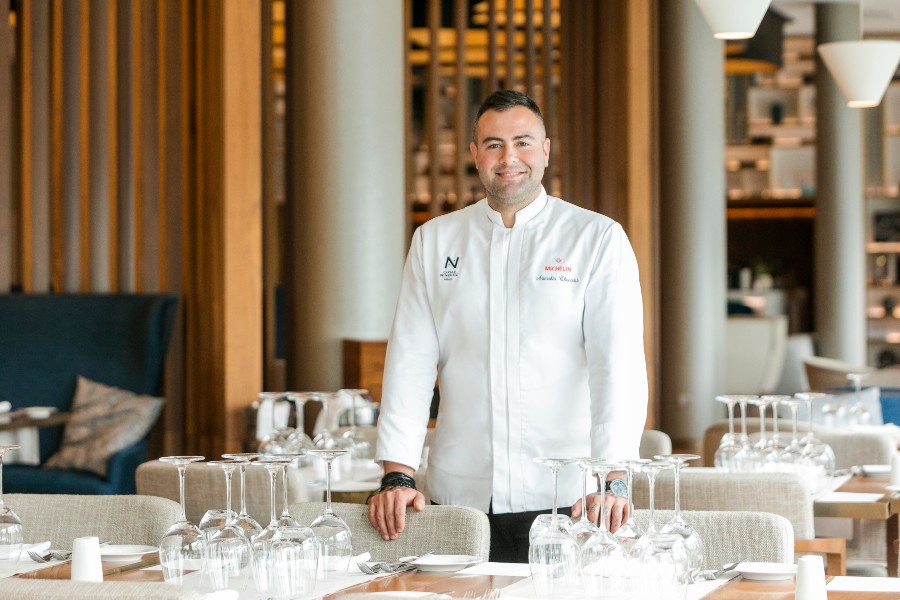 ΟΙ GUEST CHEFS ΤΩΝ ΒΡΑΒΕΙΩΝ ΕΛΛΗΝΙΚΗΣ ΚΟΥΖΙΝΑΣ