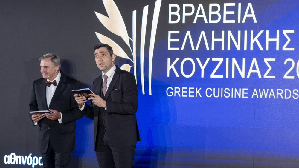 Οι οικοδεσπότες της βραδιάς, Άκης Σακελλαρίου και Κωνσταντίνος Ασπιώτης.